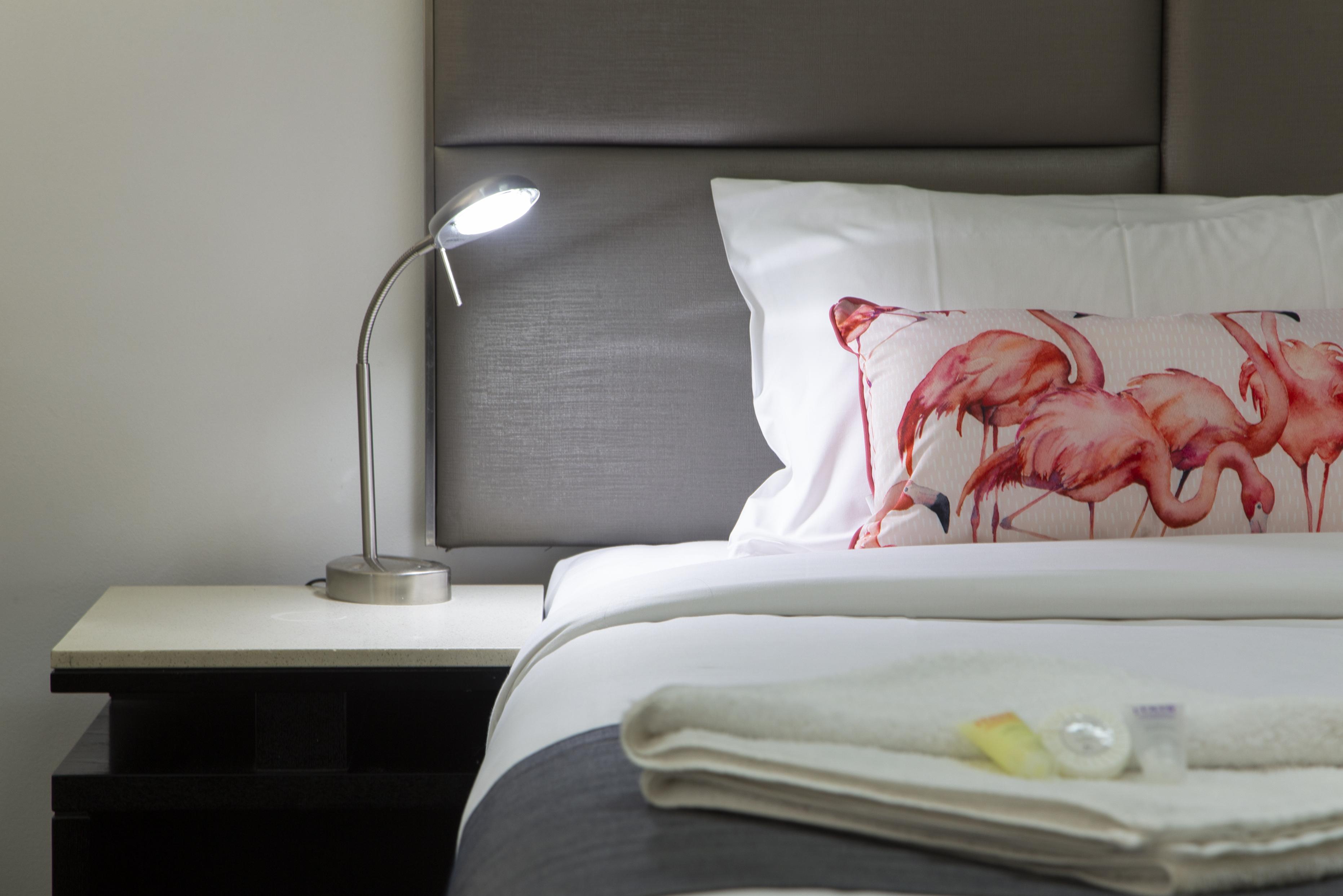 Cosmo On Bank Hotel Adelaide Ngoại thất bức ảnh